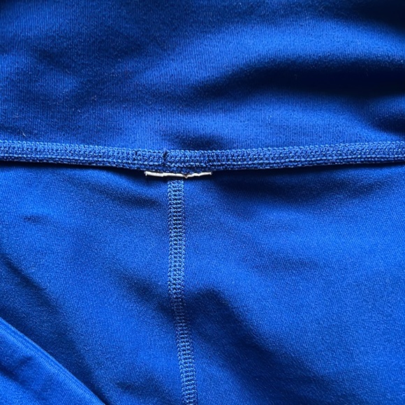 Fabletics Set Sports Bra Shira w/Matching Leggings Royal Blue Gray Mesh Pocket - Picture 11 of 16